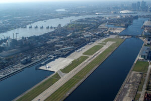 london city airport 3